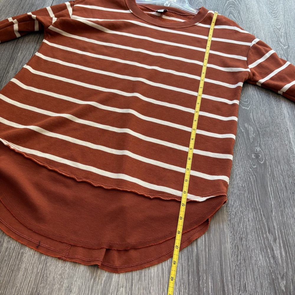 Peyton Jensen Long Fleece Striped Super Soft Rust and Cream Top - Picture 6 of 6
